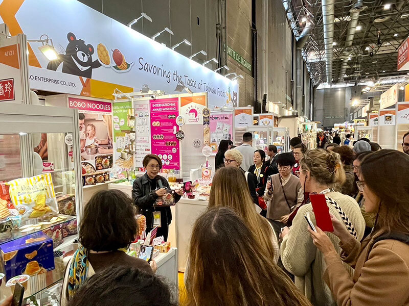 BOBA CHiC Shines at SIAL 2024 in Paris