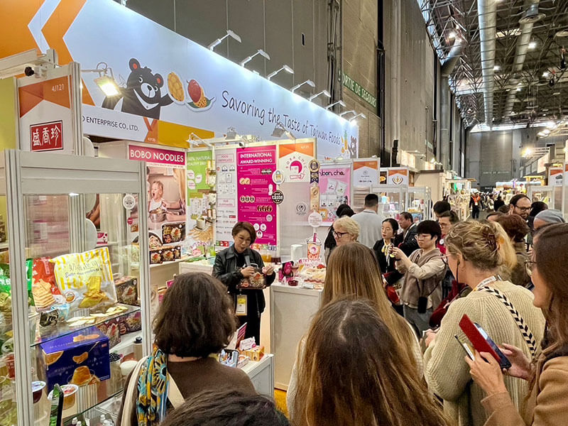 BOBA CHiC Shines at SIAL 2024 in Paris